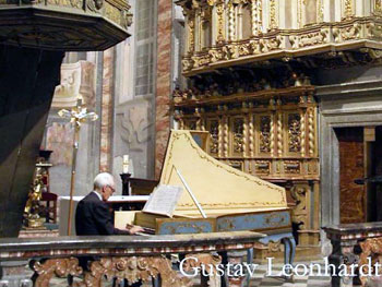http://www.bizzi.com/harpsichords/index.html