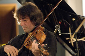 http://www.icartists.co.uk/artists/yuri-bashmet