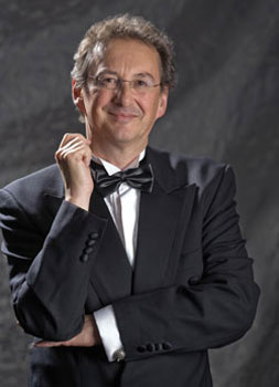 http://www.thetallisscholars.co.uk/about-us/peter-phillips